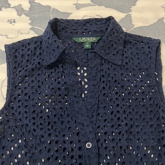 Lauren by Ralph Lauren sleeveless eyelet  button up - Picture 8 of 11